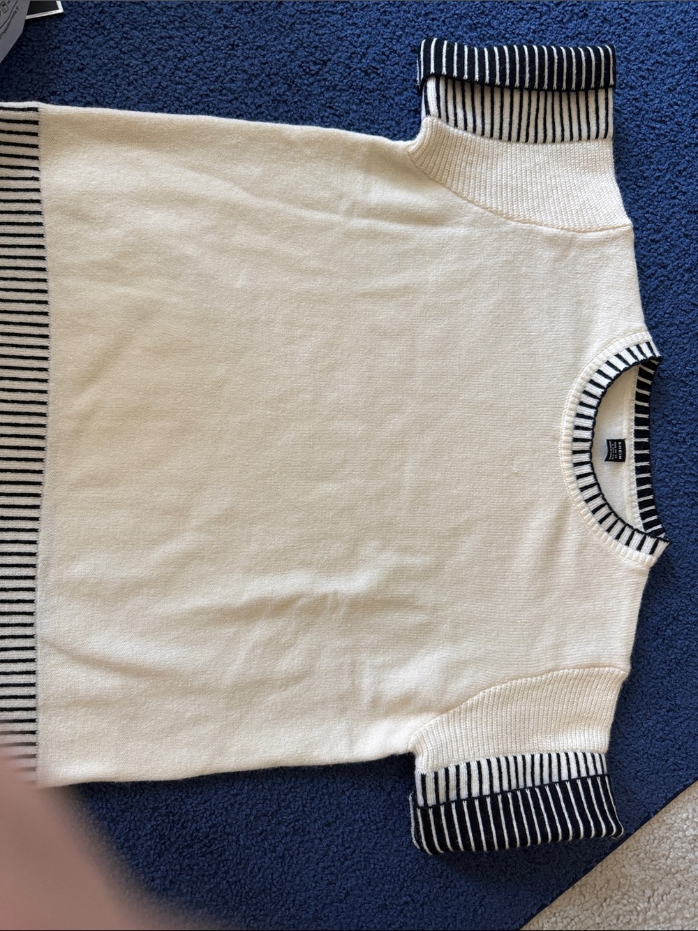 SHEIN Cream Short Sleeve Knit Top with Black Stripe Trim
